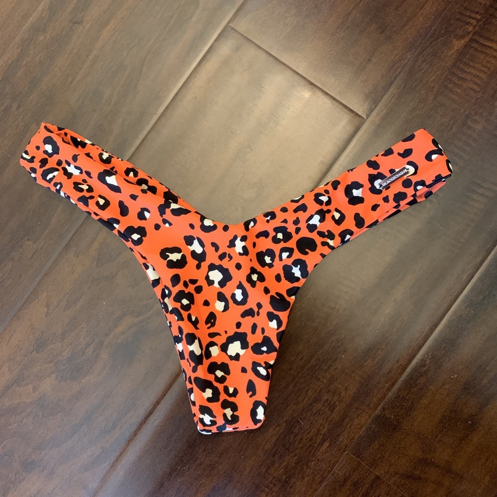 cheeky bikini bottoms